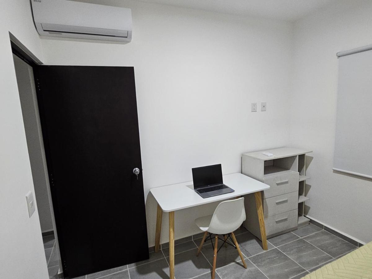 Comodo Departamento En Плая дел Кармен Екстериор снимка